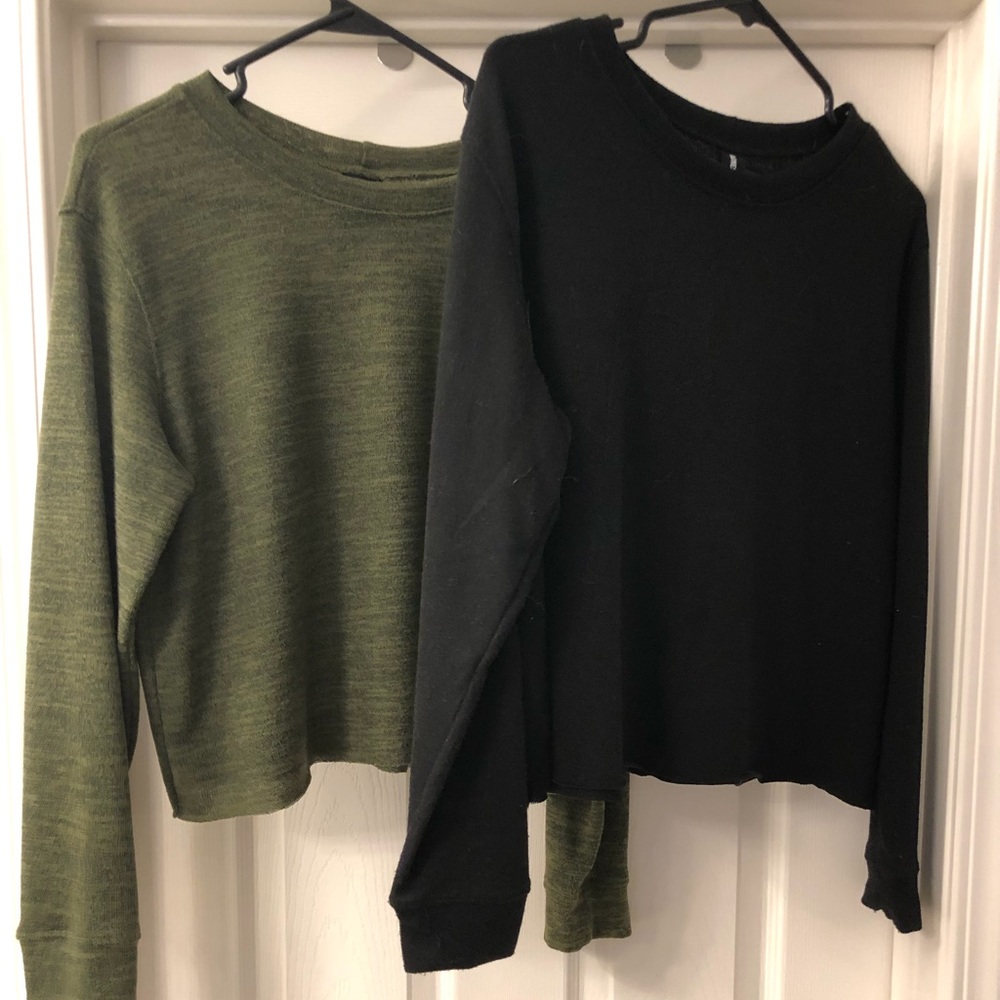 Crop style lightweight sweaters